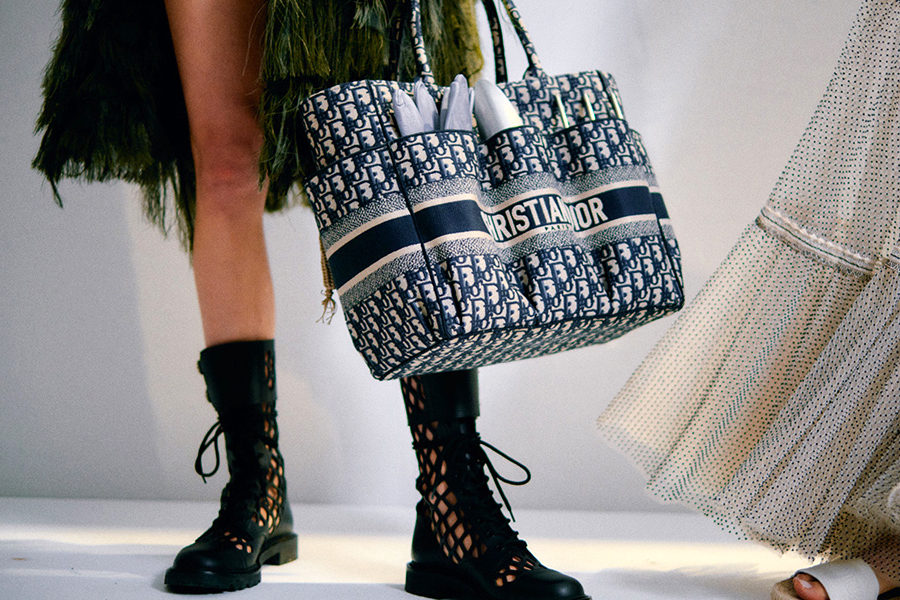 ����� ������ ����� � ����������� ��� ������������� ��������� Dior �����-���� 2020